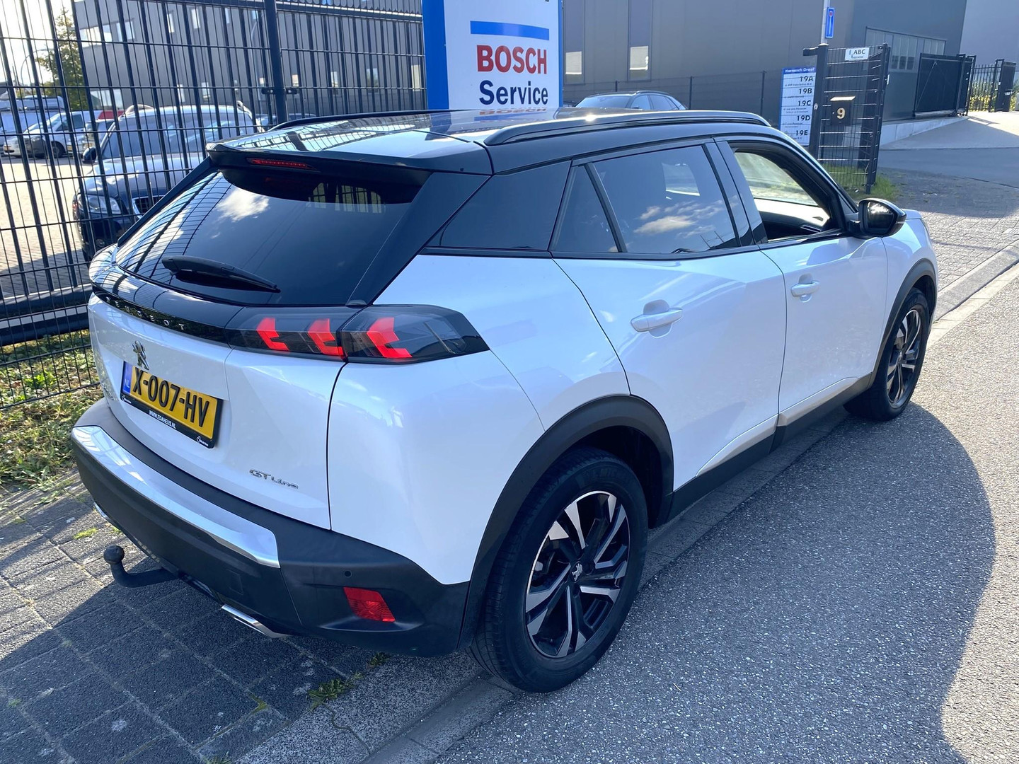 Peugeot