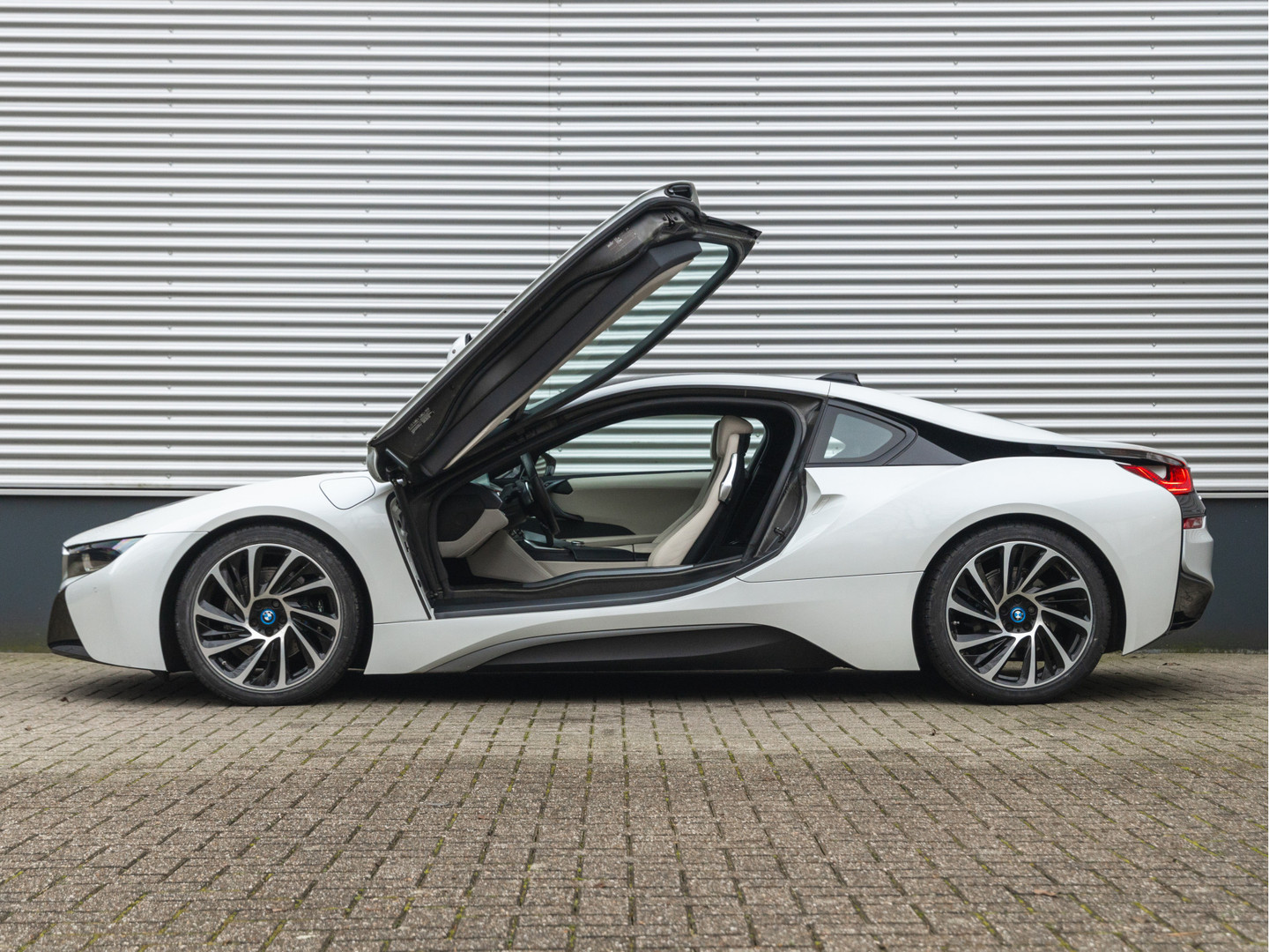 BMW BMW