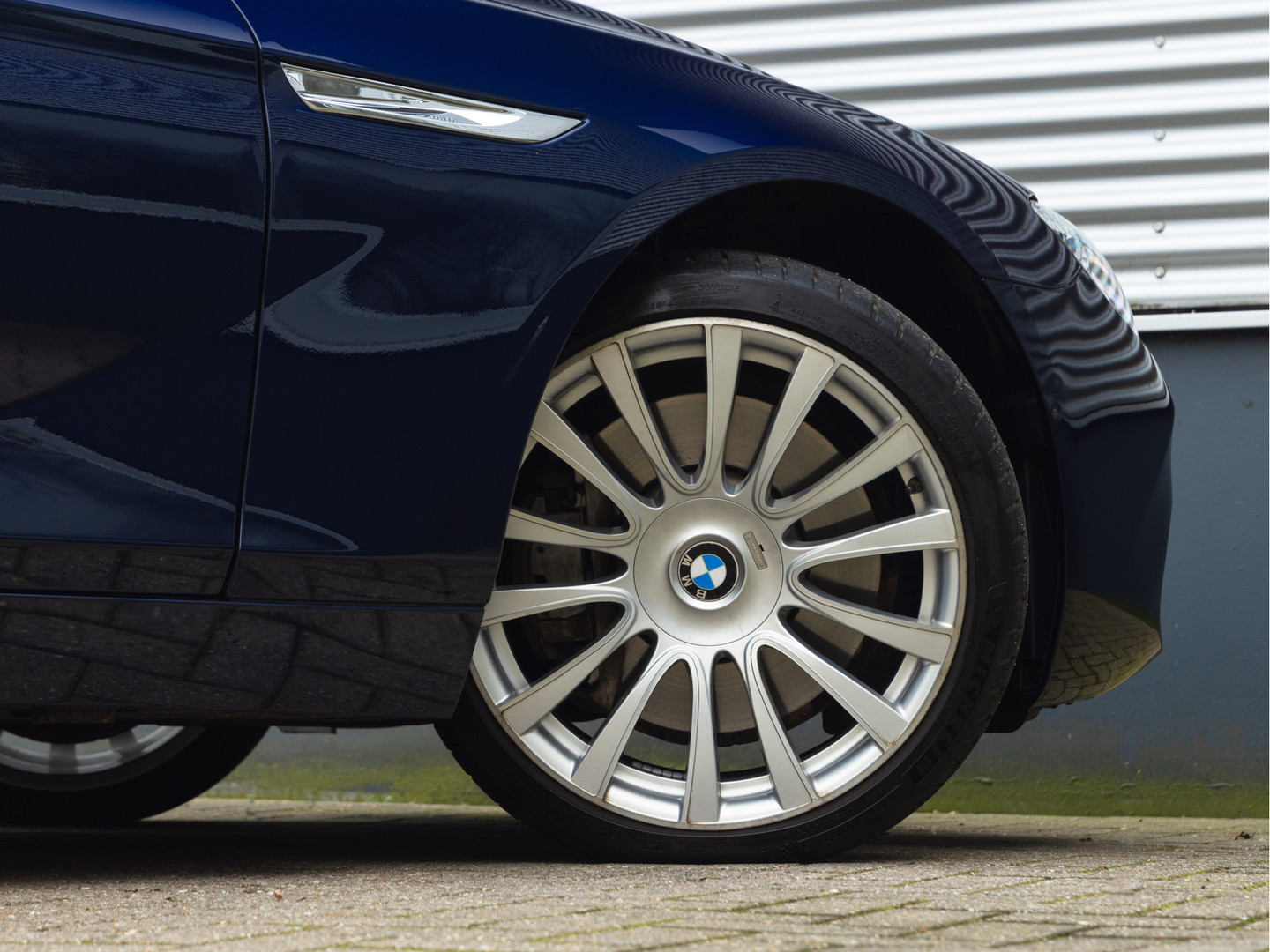 BMW BMW