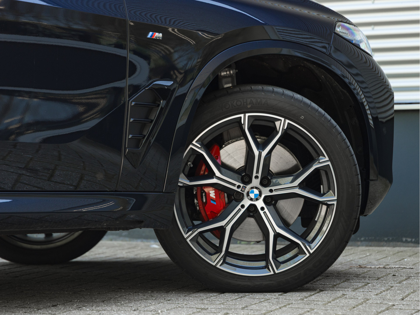 BMW BMW