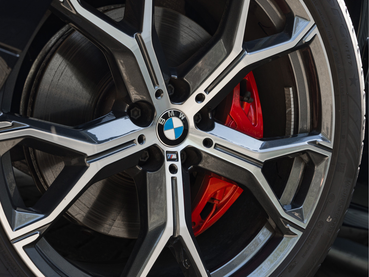 BMW BMW