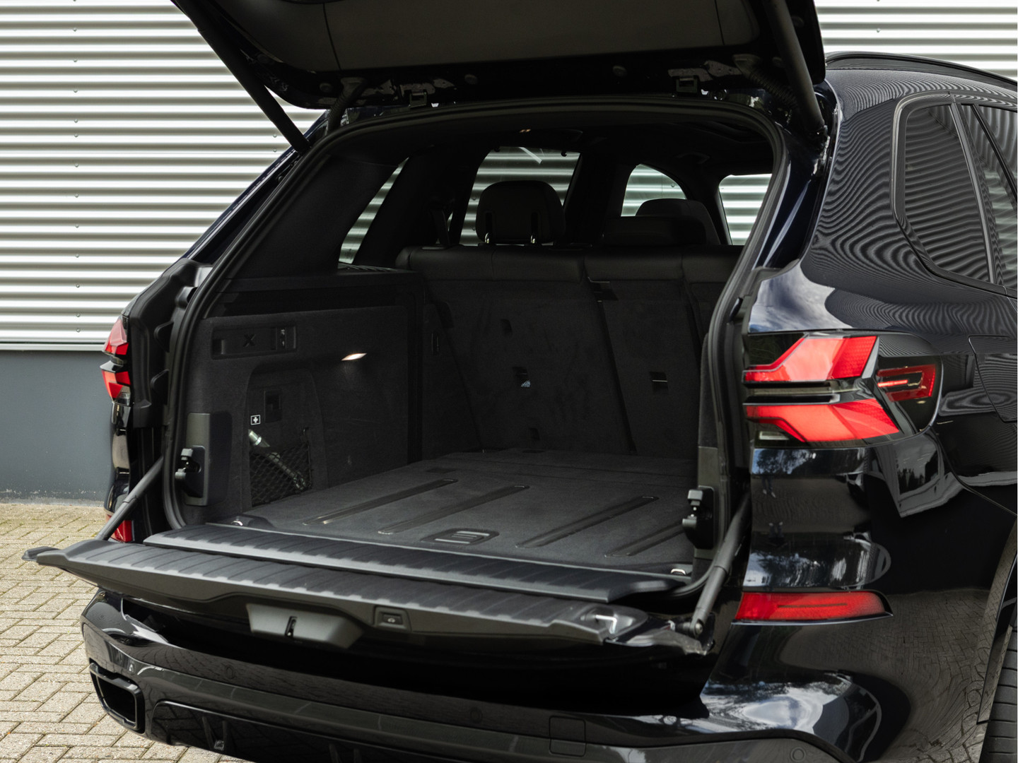 BMW BMW