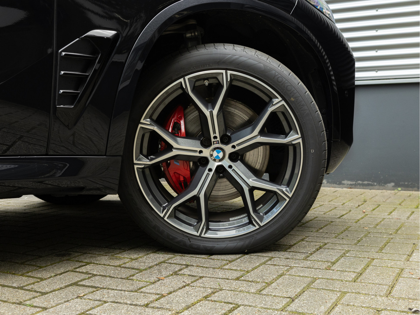 BMW BMW