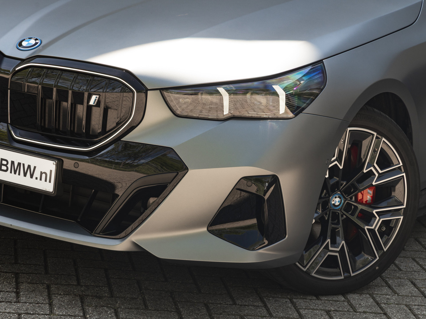 BMW BMW