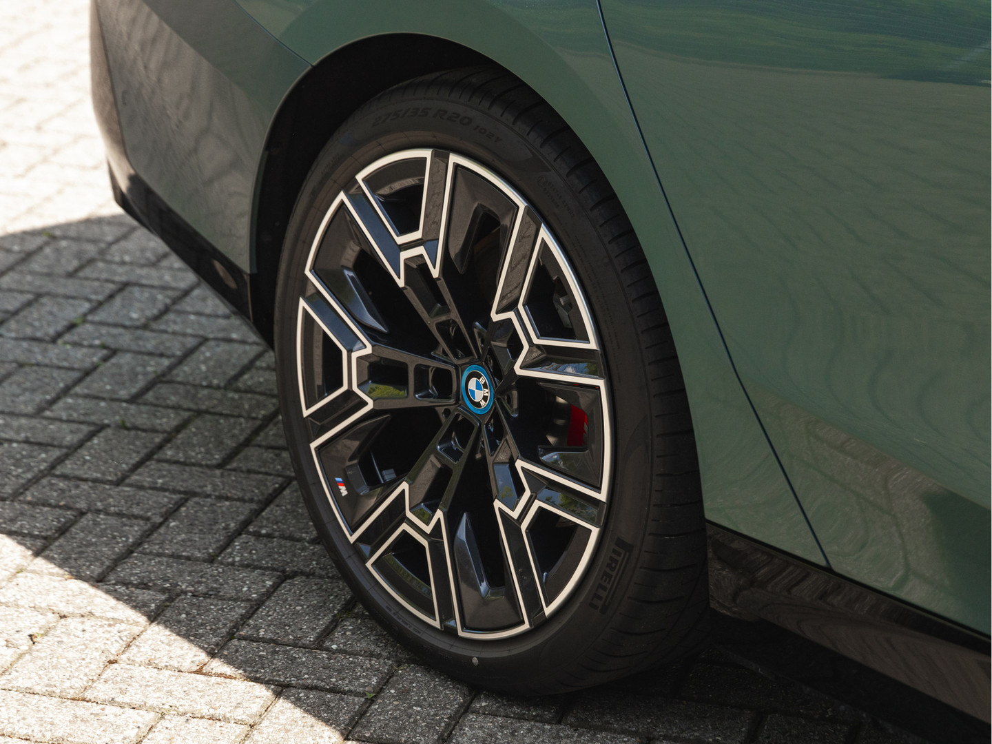 BMW BMW
