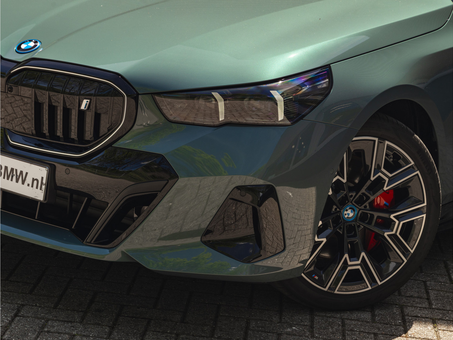 BMW BMW
