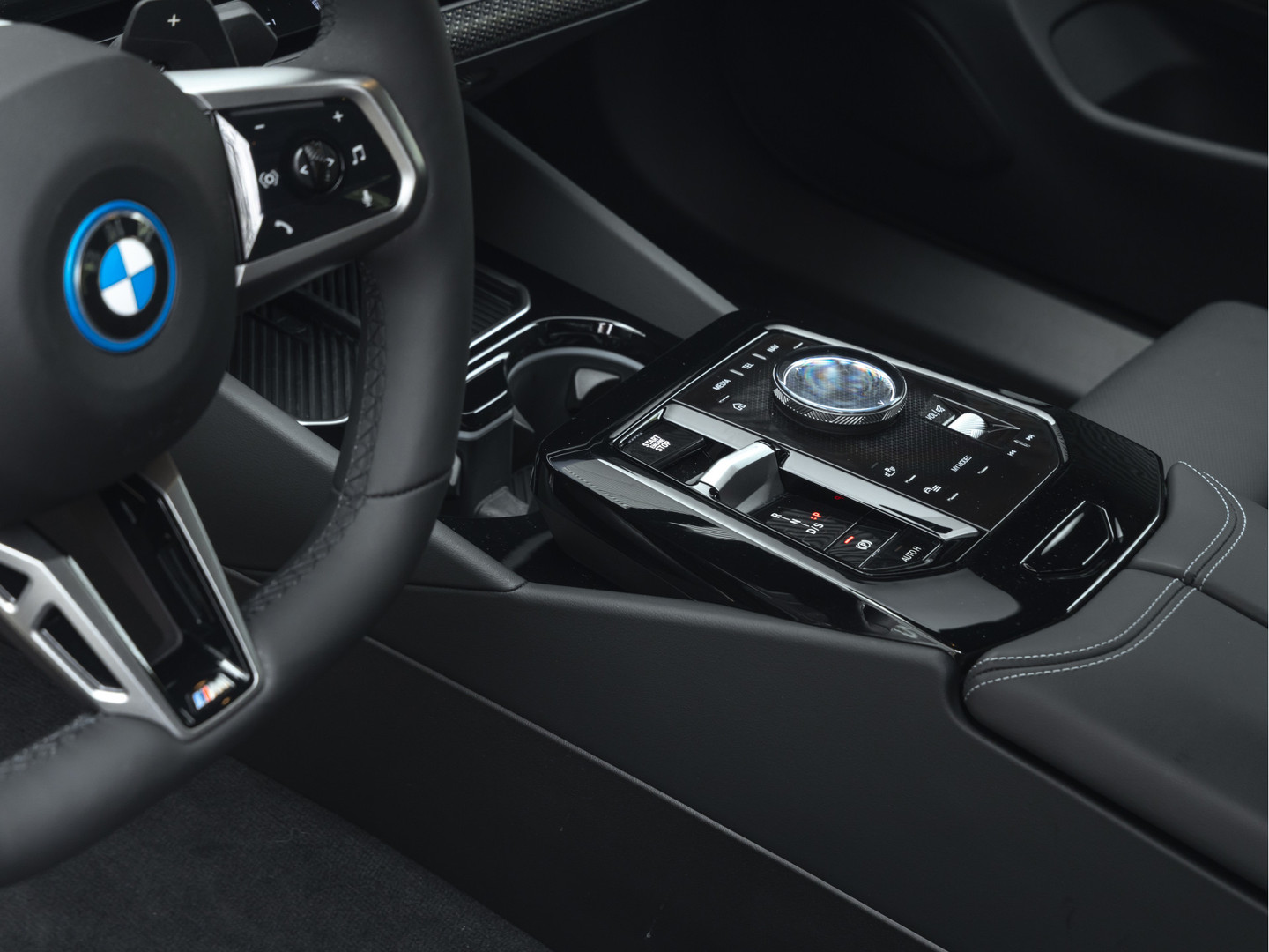 BMW BMW