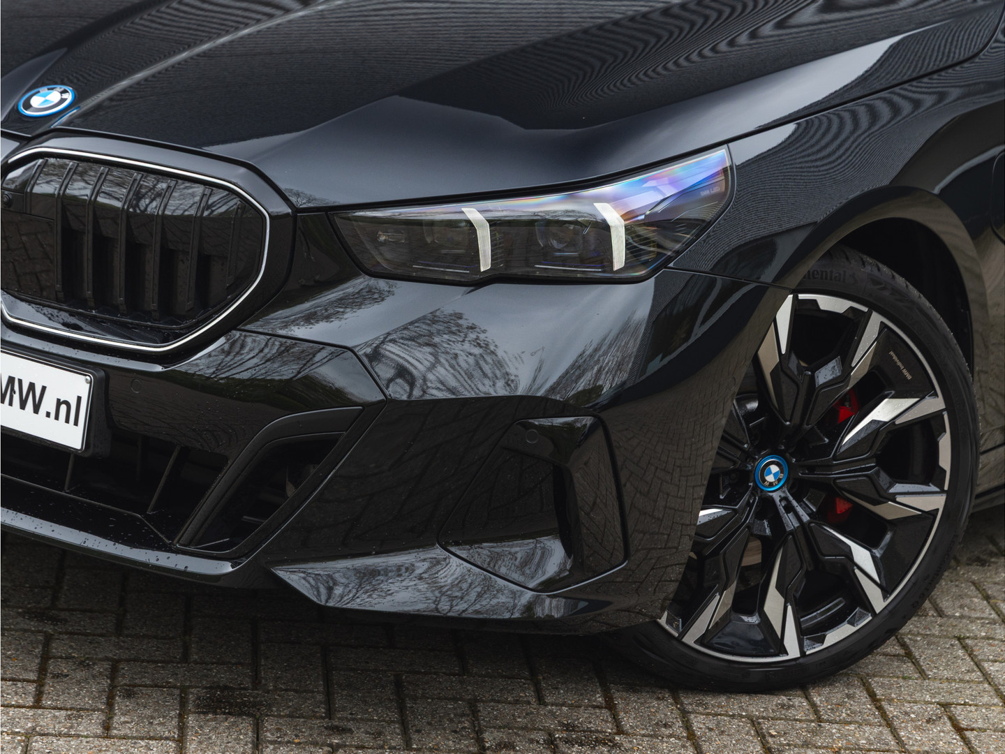 BMW BMW
