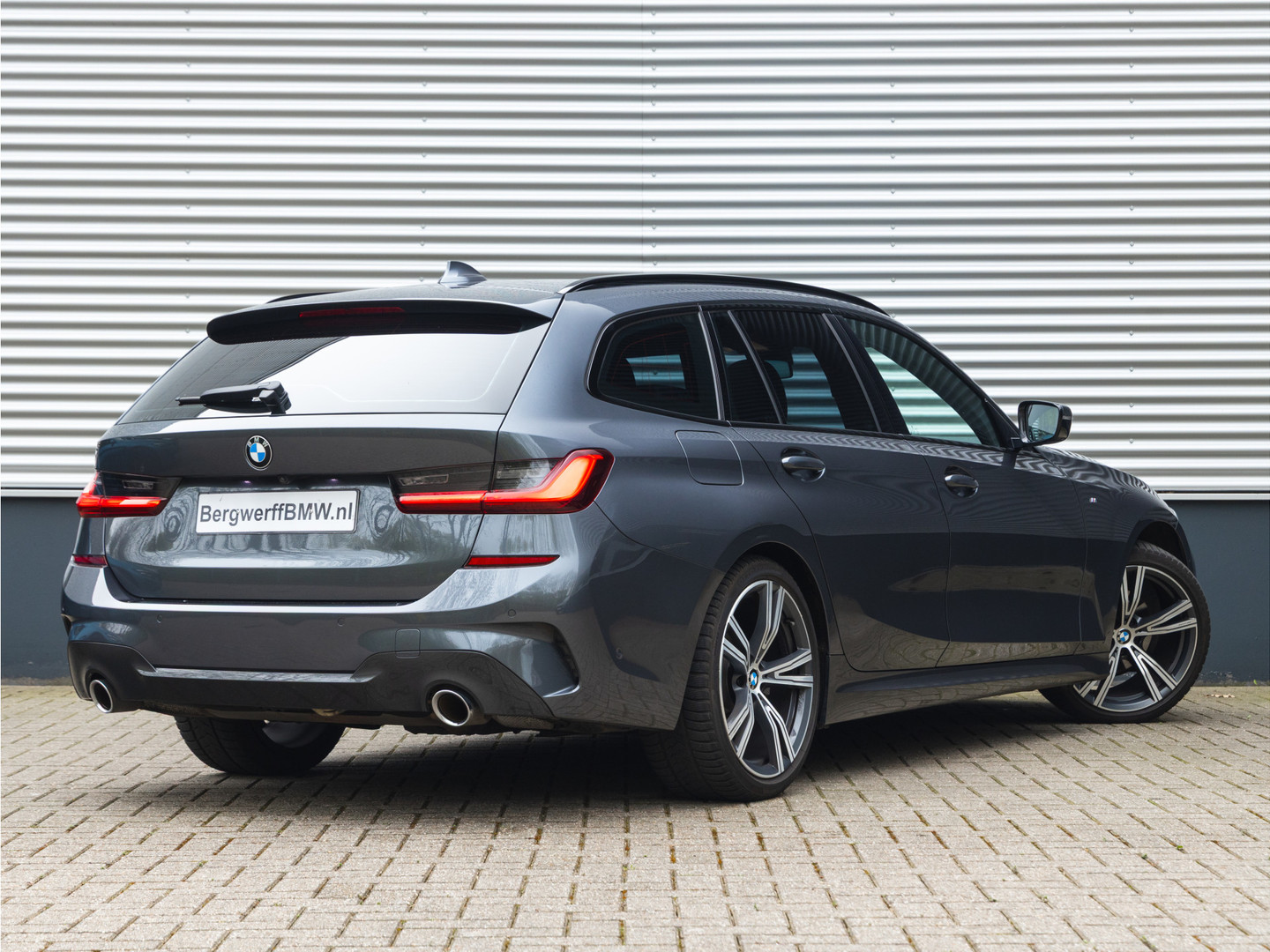 BMW BMW
