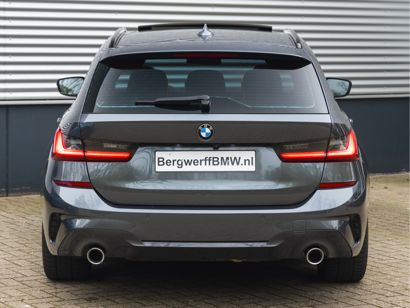 BMW BMW