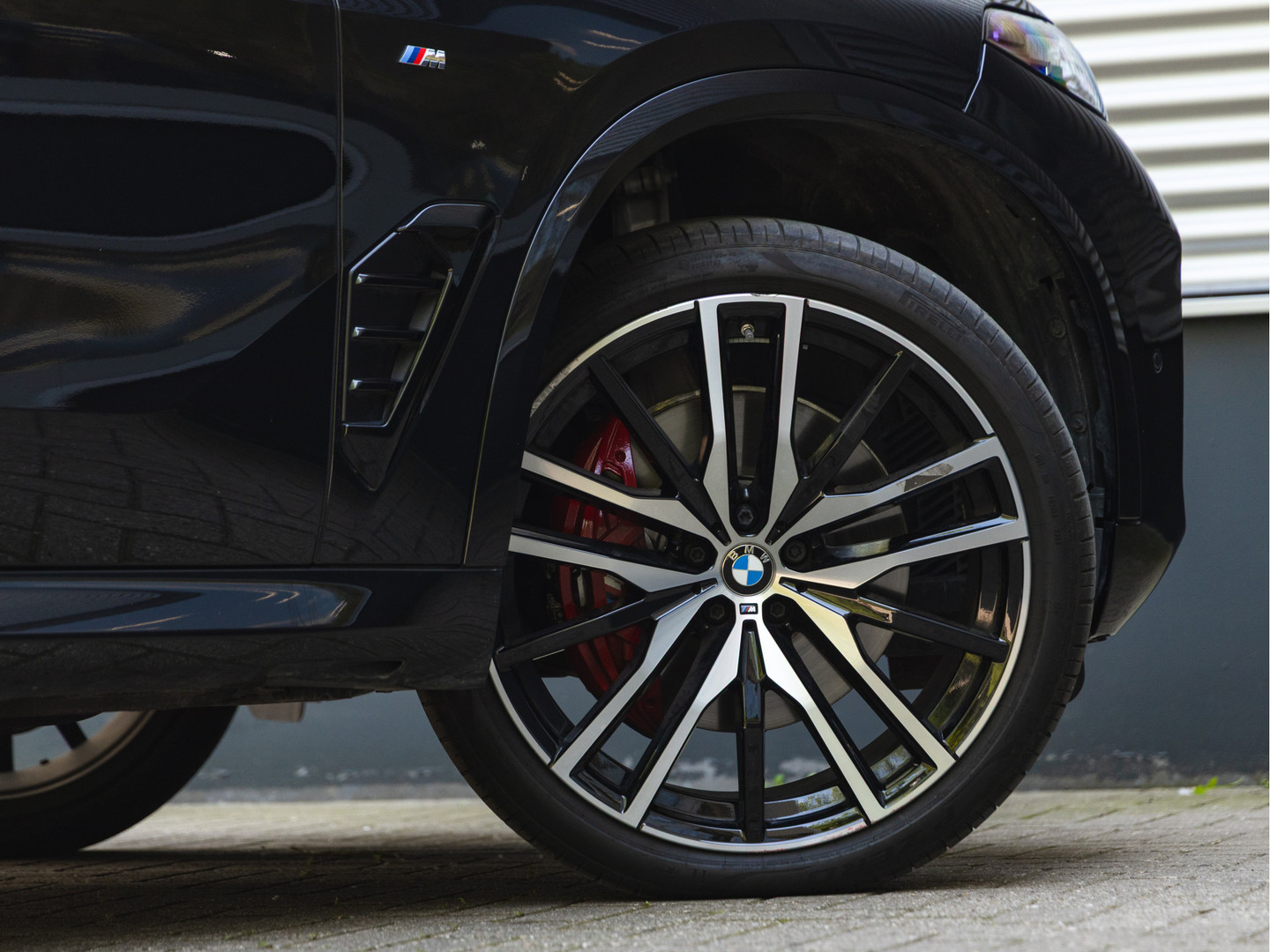 BMW BMW