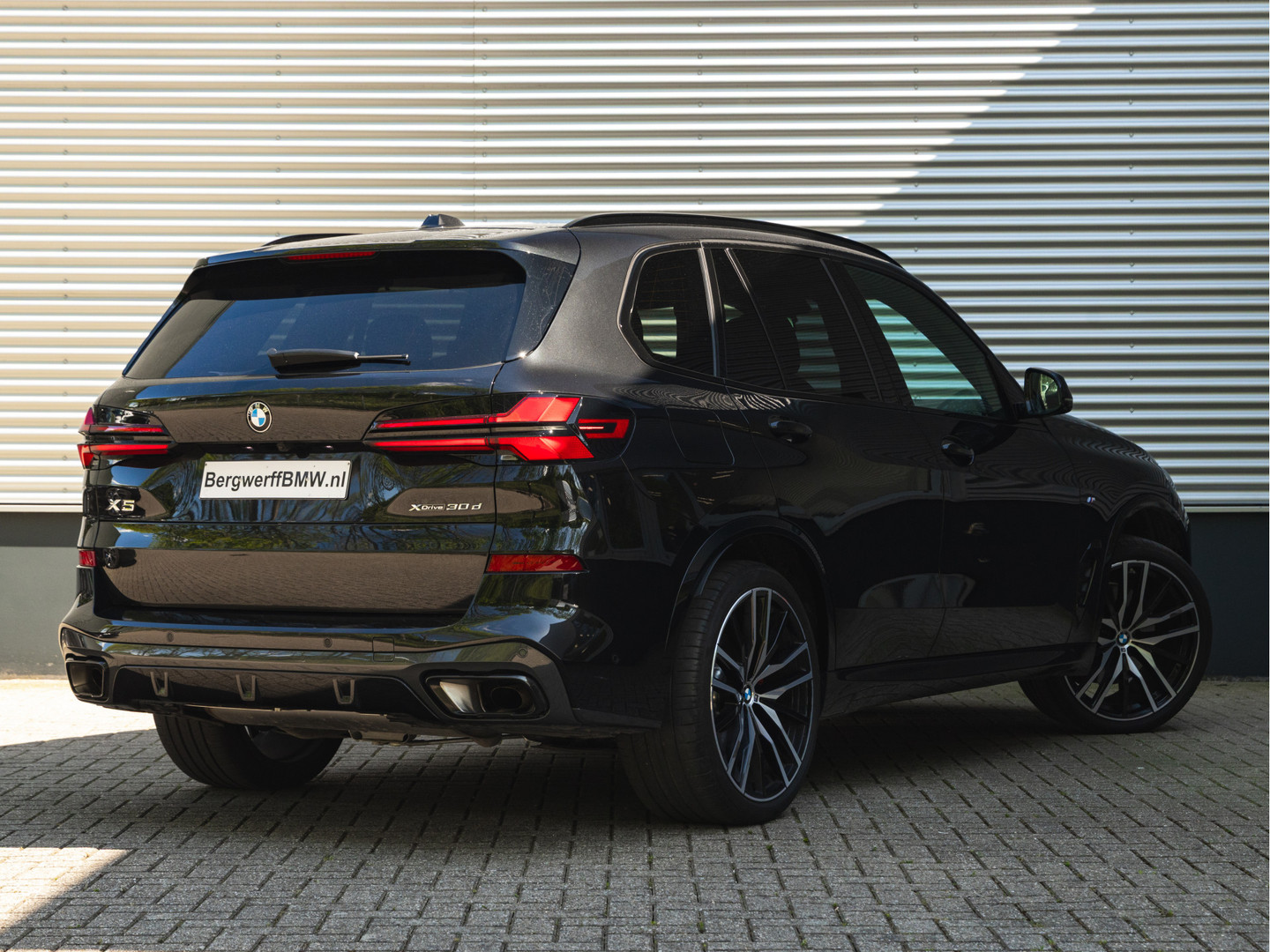 BMW BMW