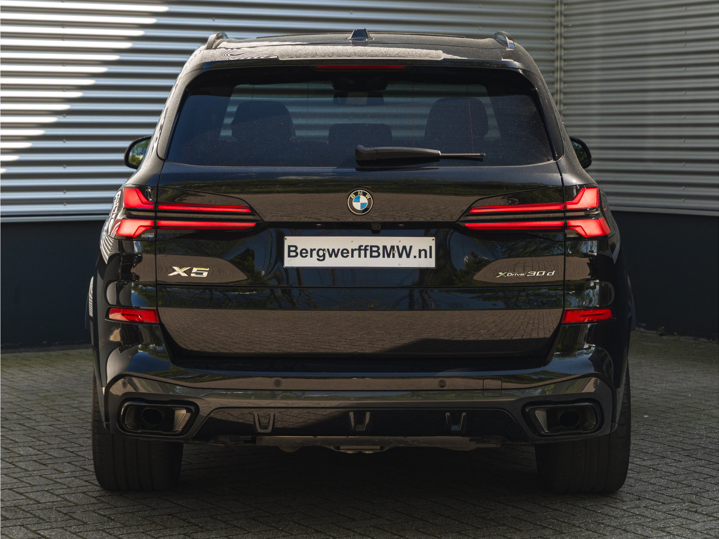 BMW BMW