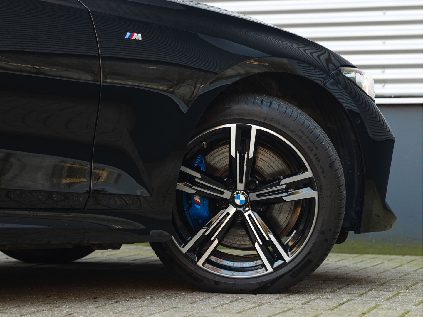 BMW BMW