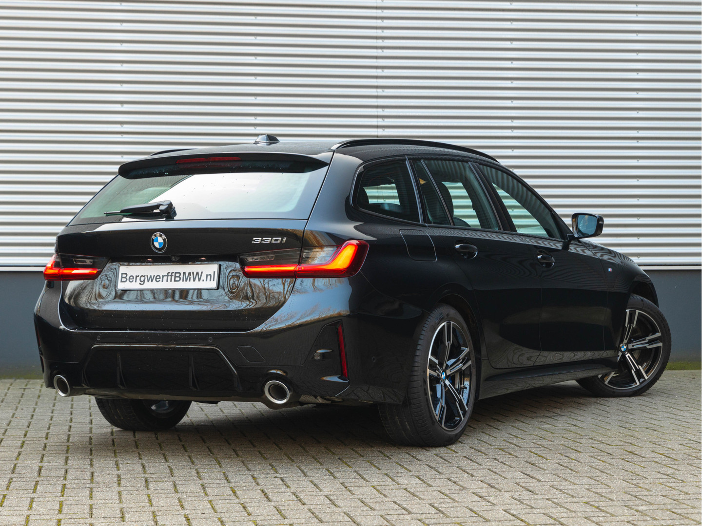 BMW BMW