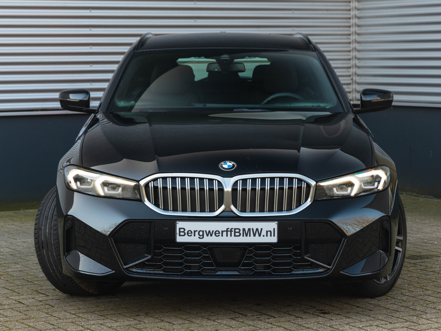 BMW BMW