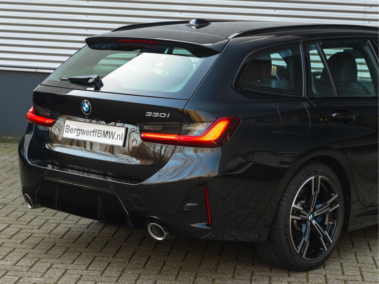 BMW BMW
