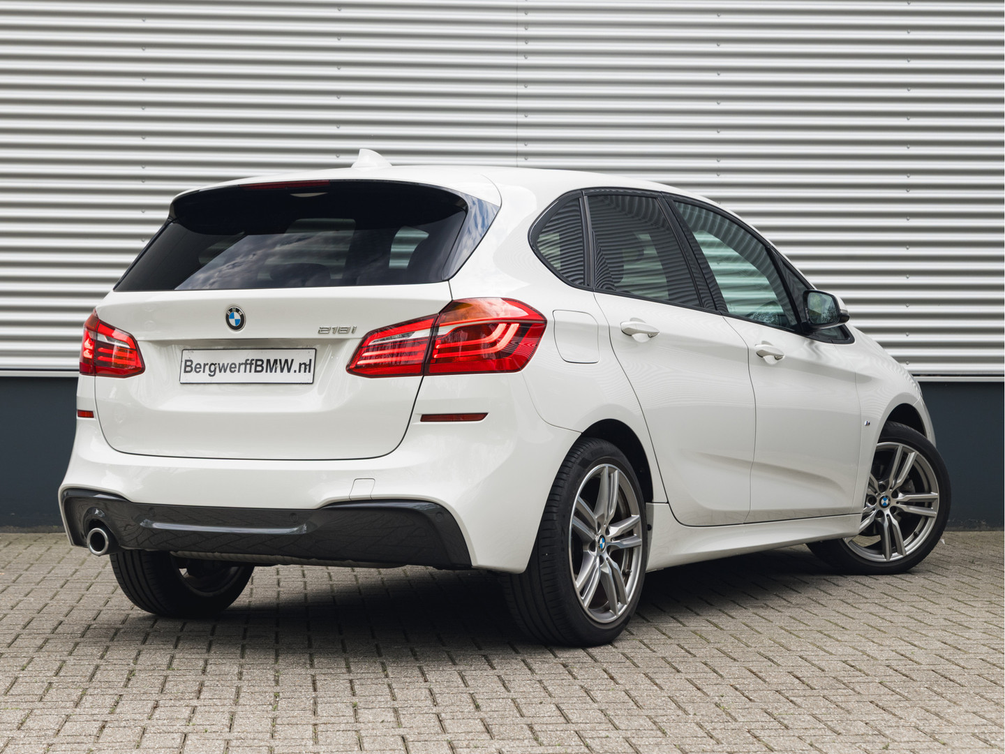 BMW BMW