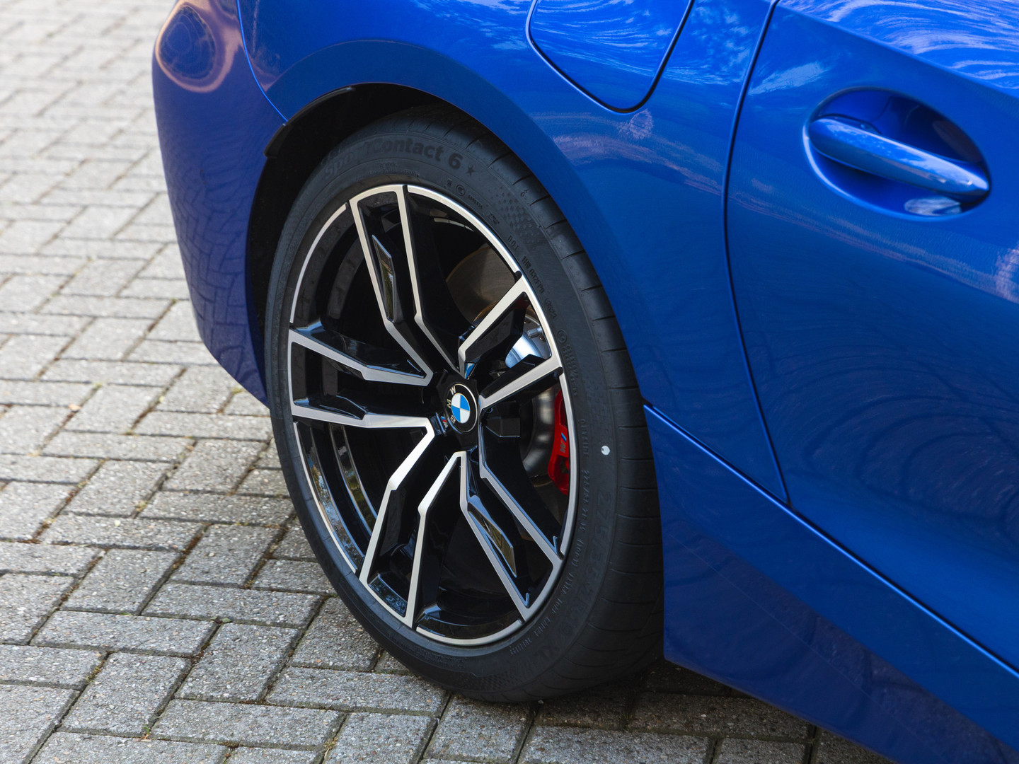 BMW BMW