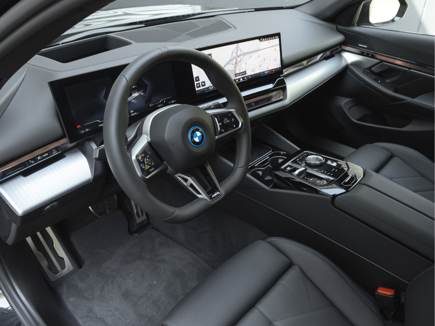 BMW BMW