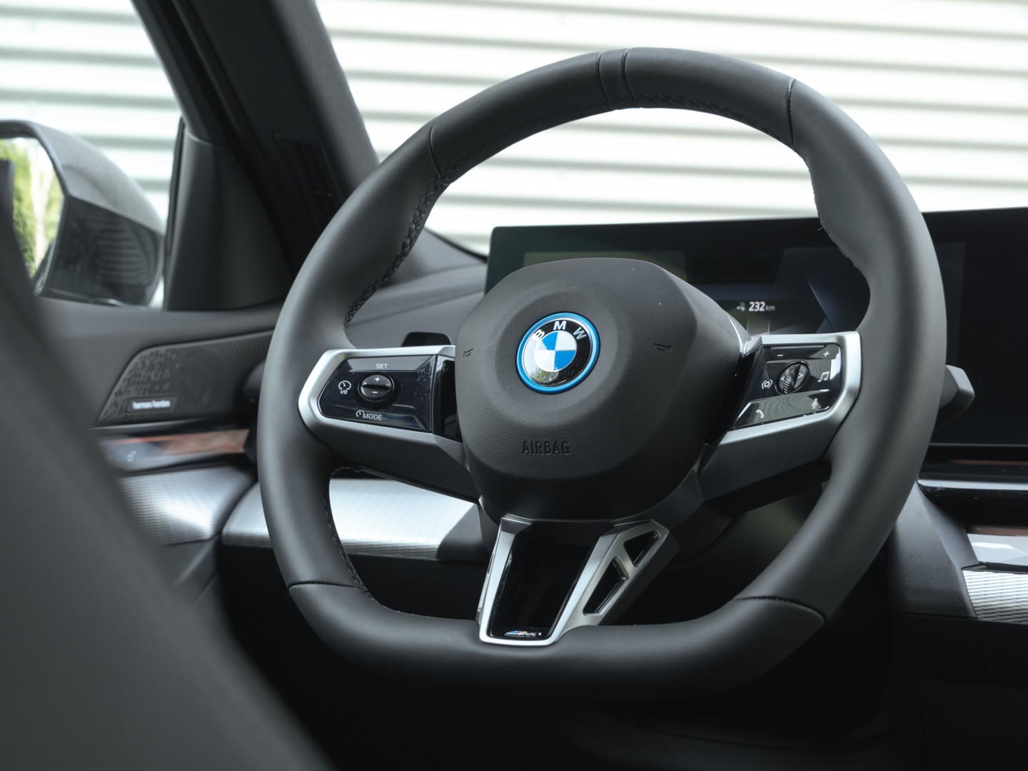 BMW BMW