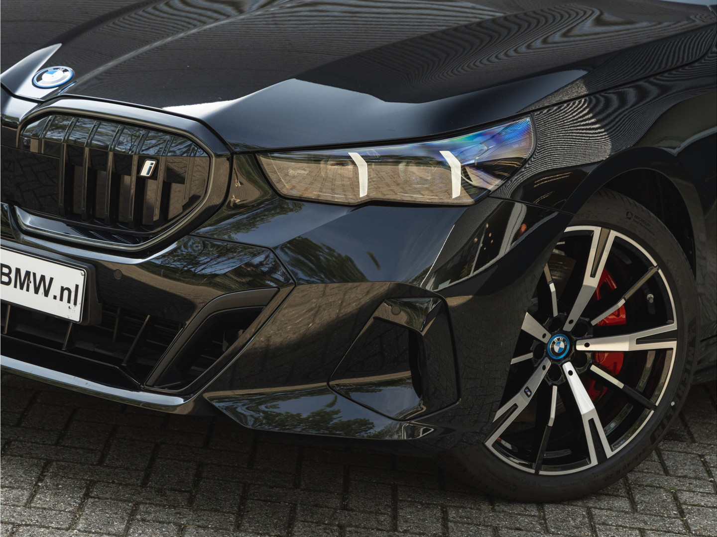 BMW BMW