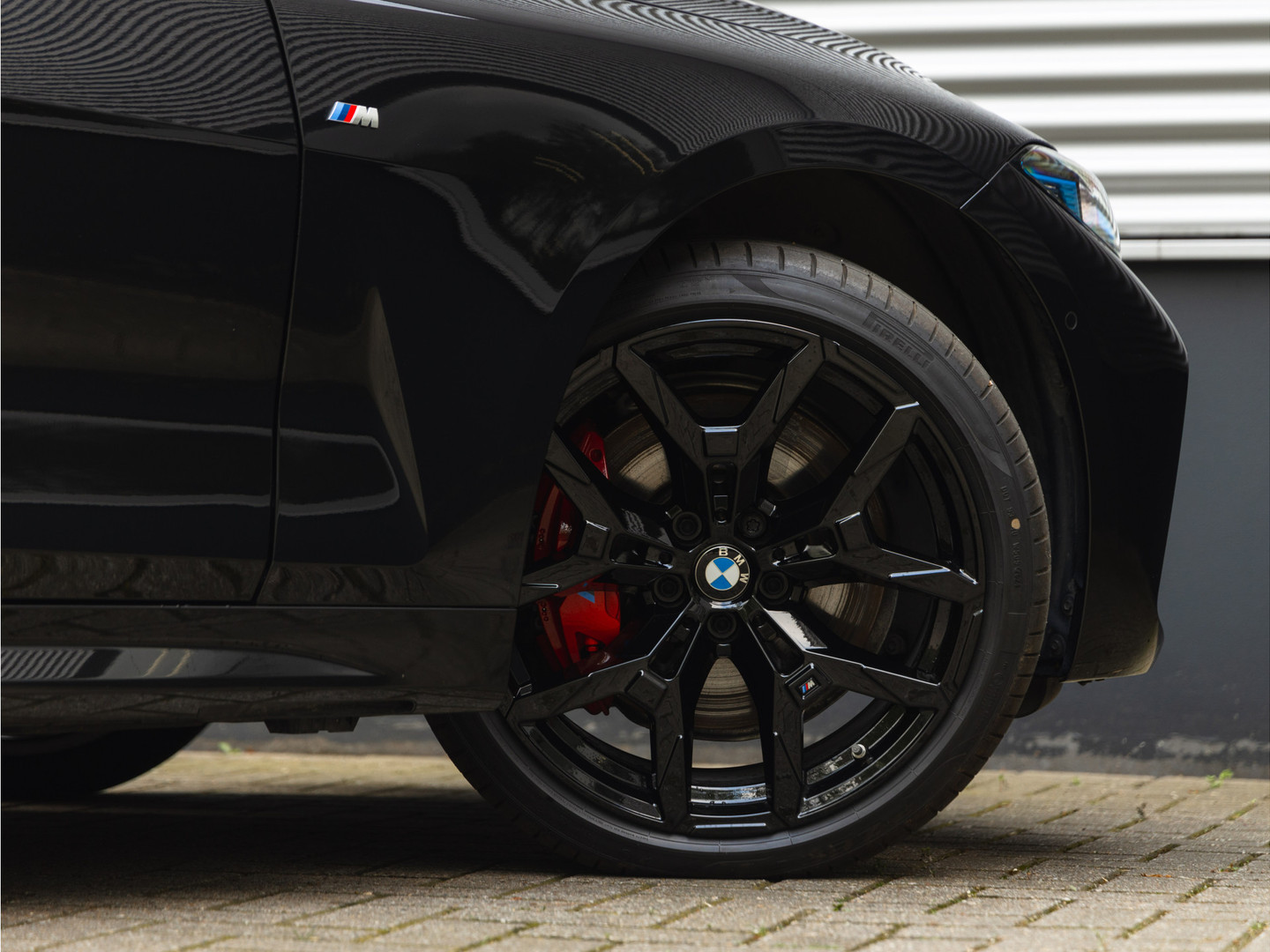 BMW BMW