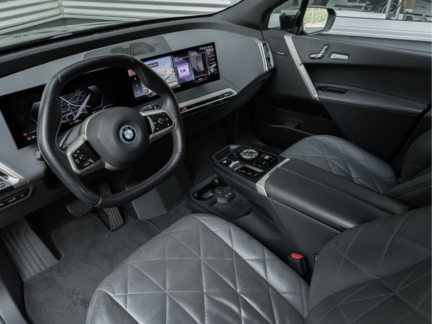 BMW BMW
