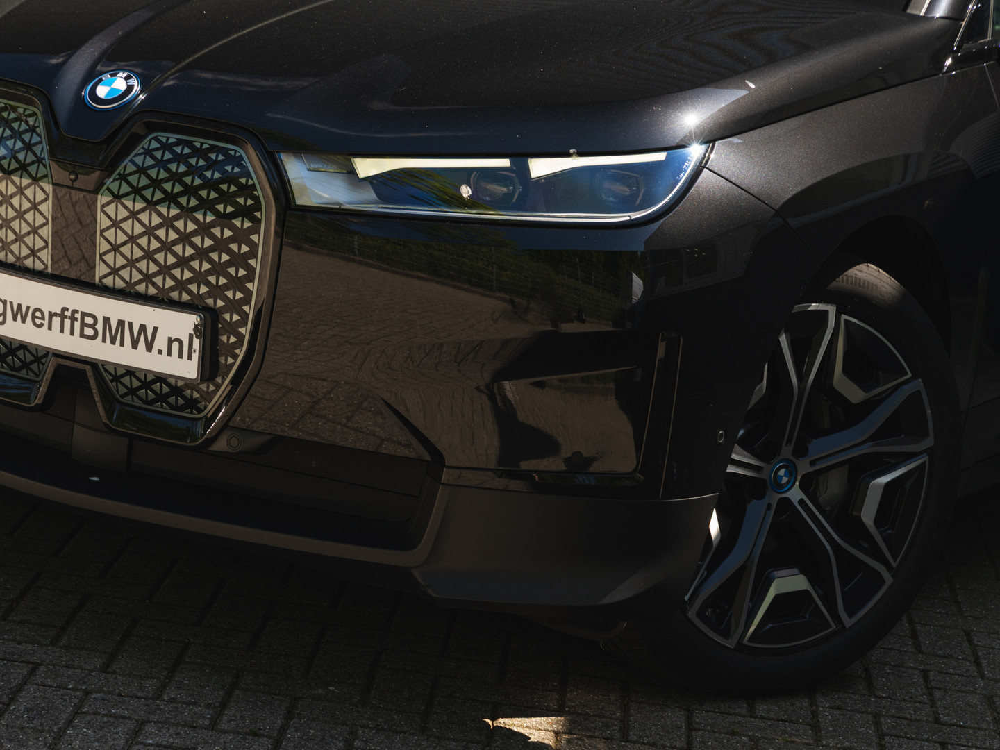 BMW BMW