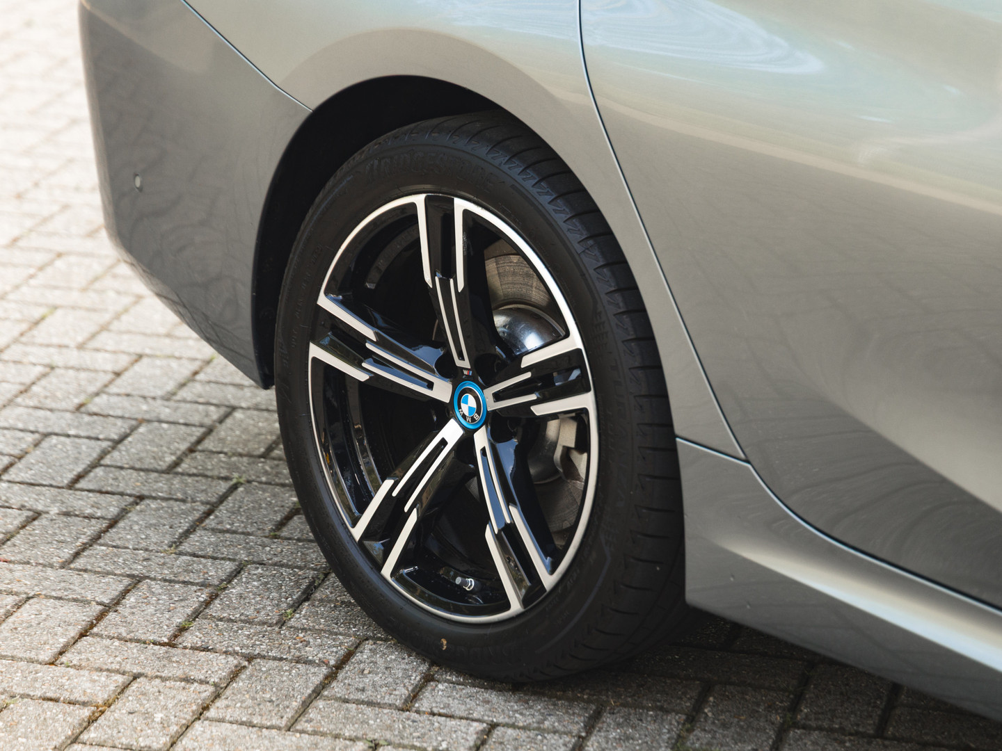 BMW BMW