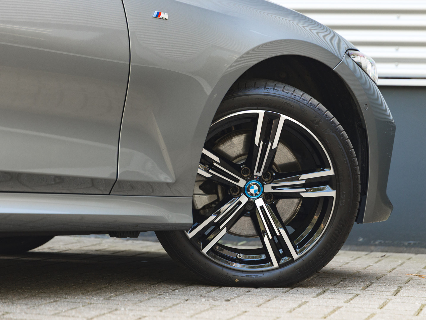 BMW BMW