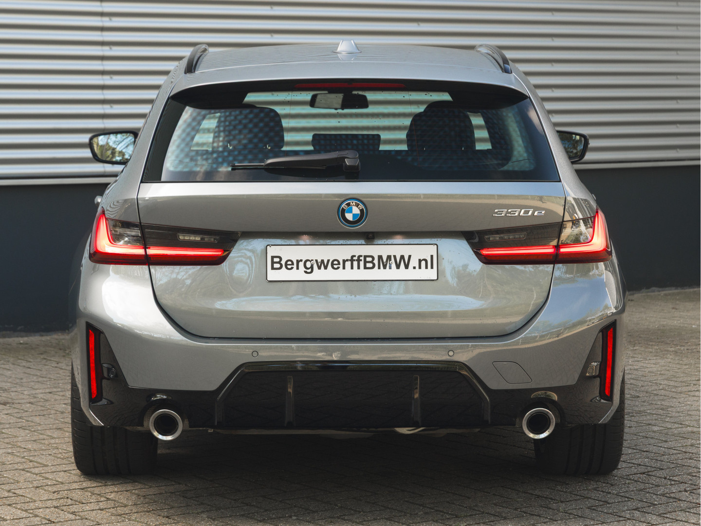 BMW BMW
