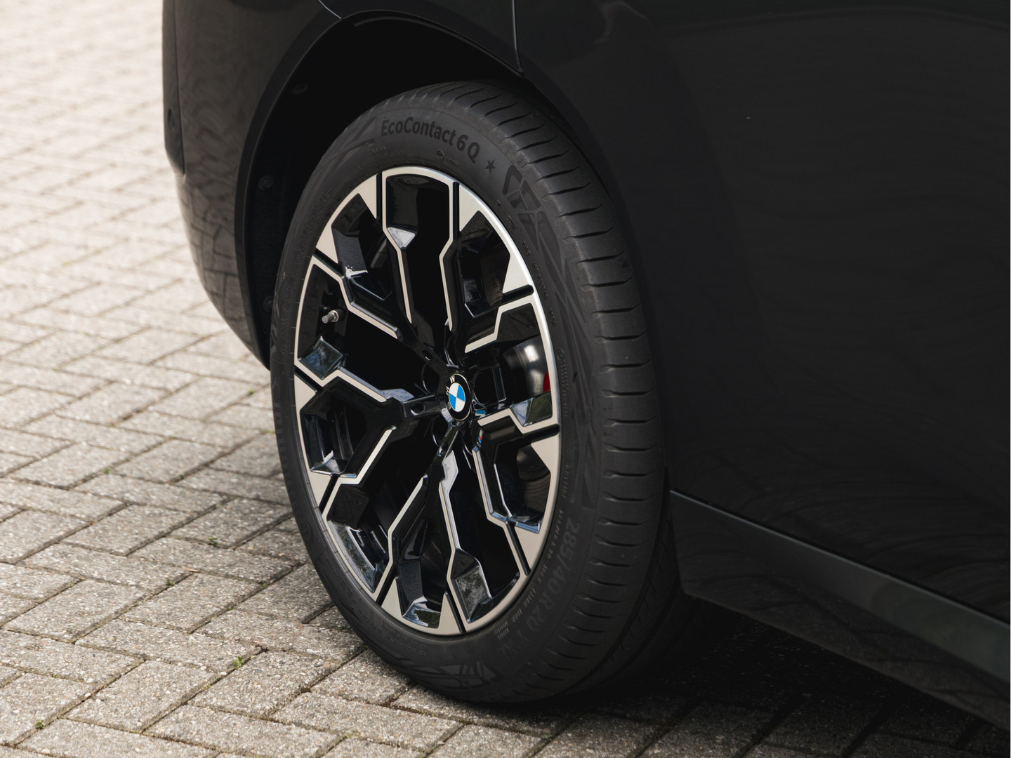 BMW BMW