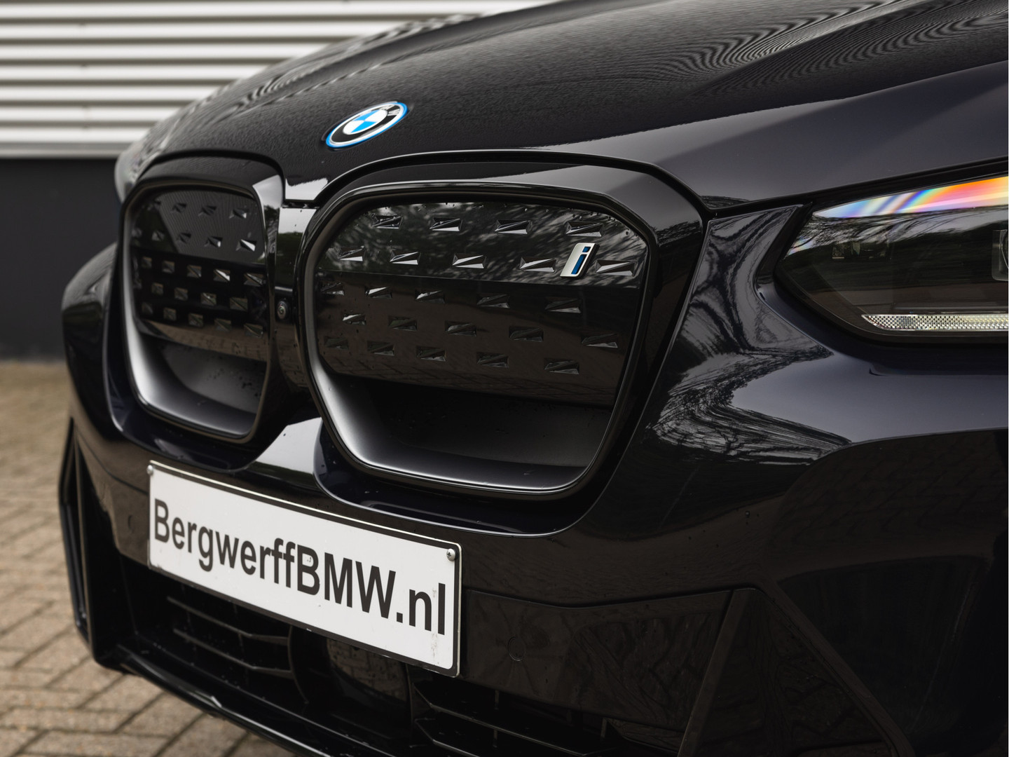 BMW BMW