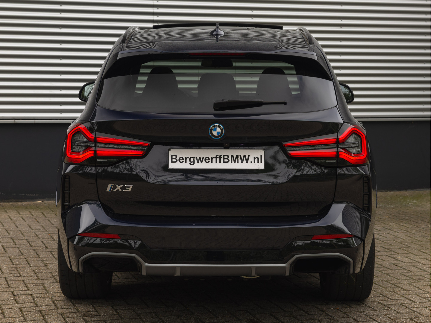 BMW BMW