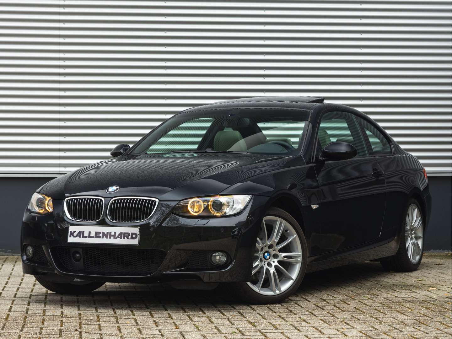 BMW BMW