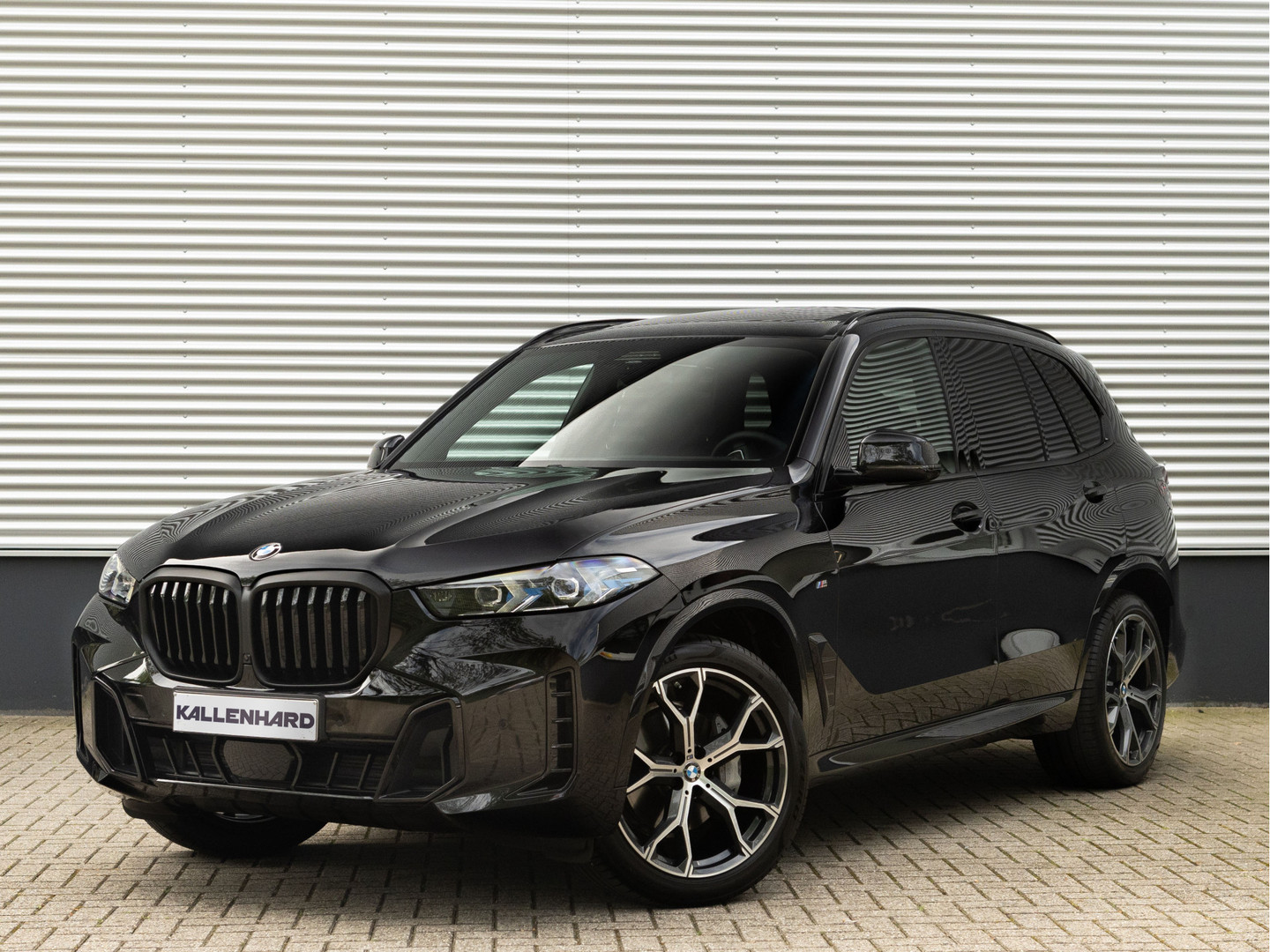 BMW BMW