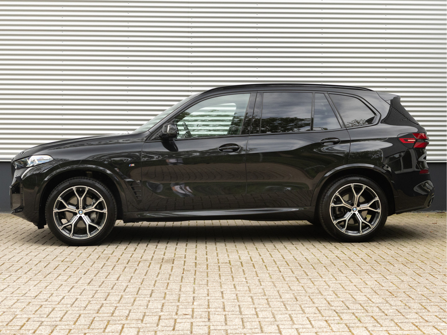 BMW BMW