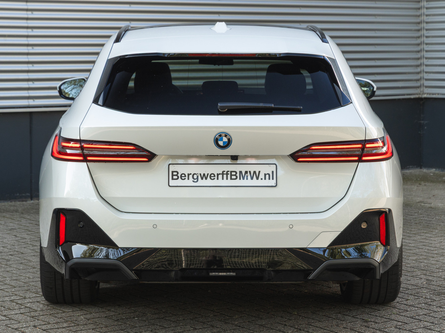 BMW BMW