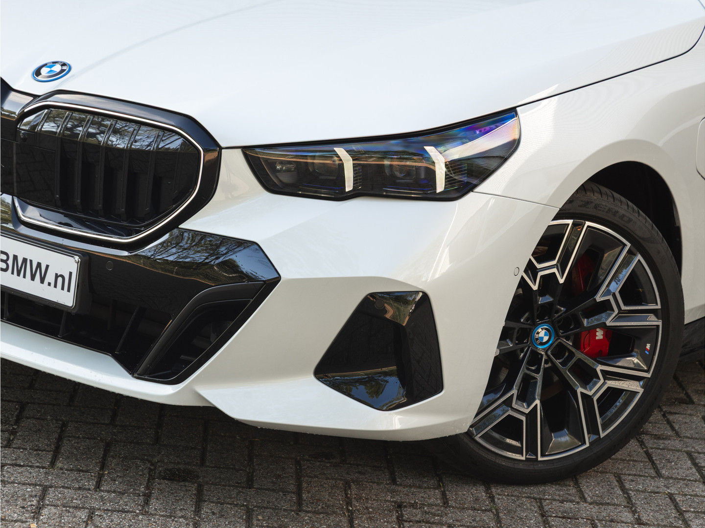 BMW BMW