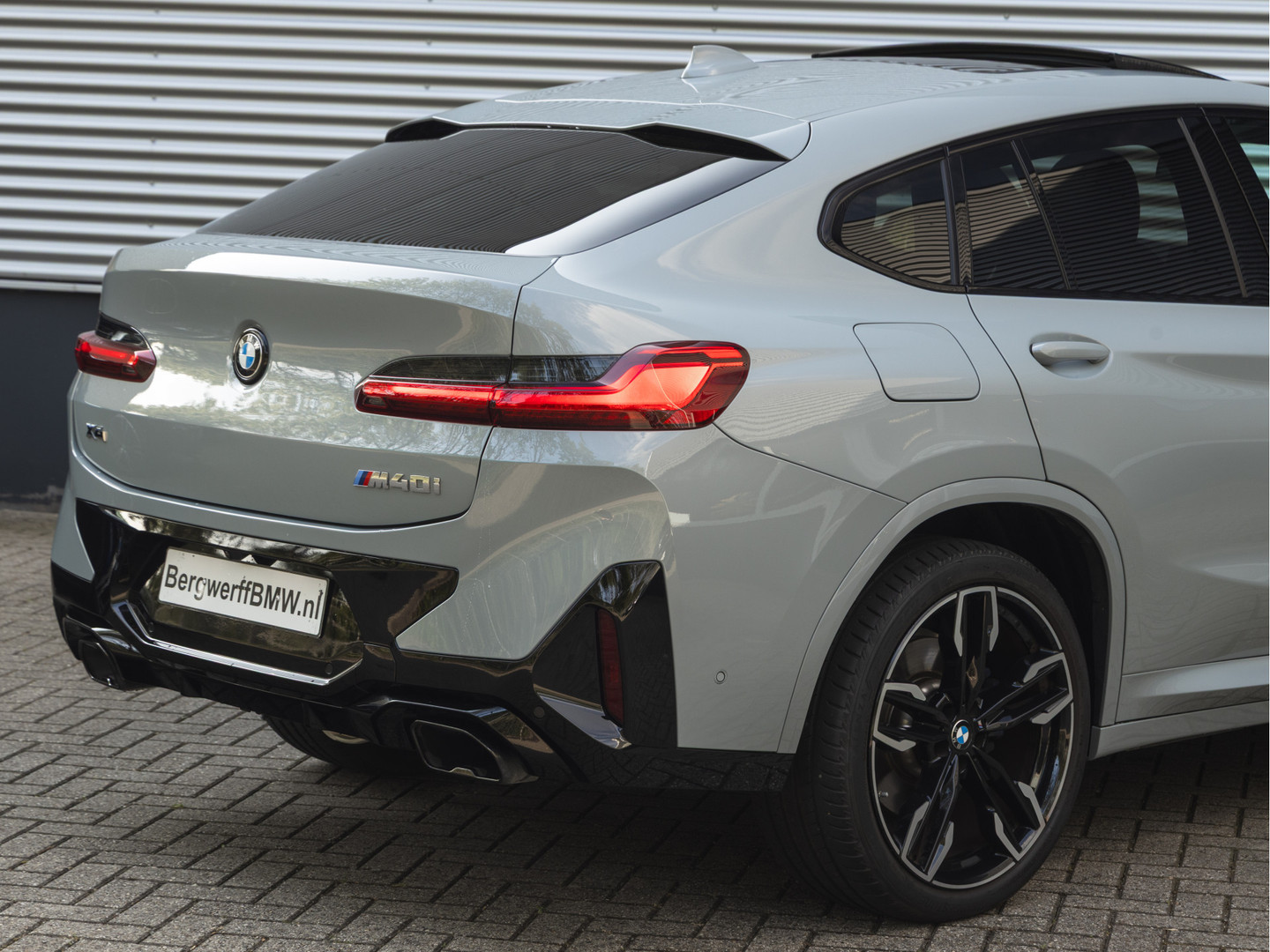 BMW