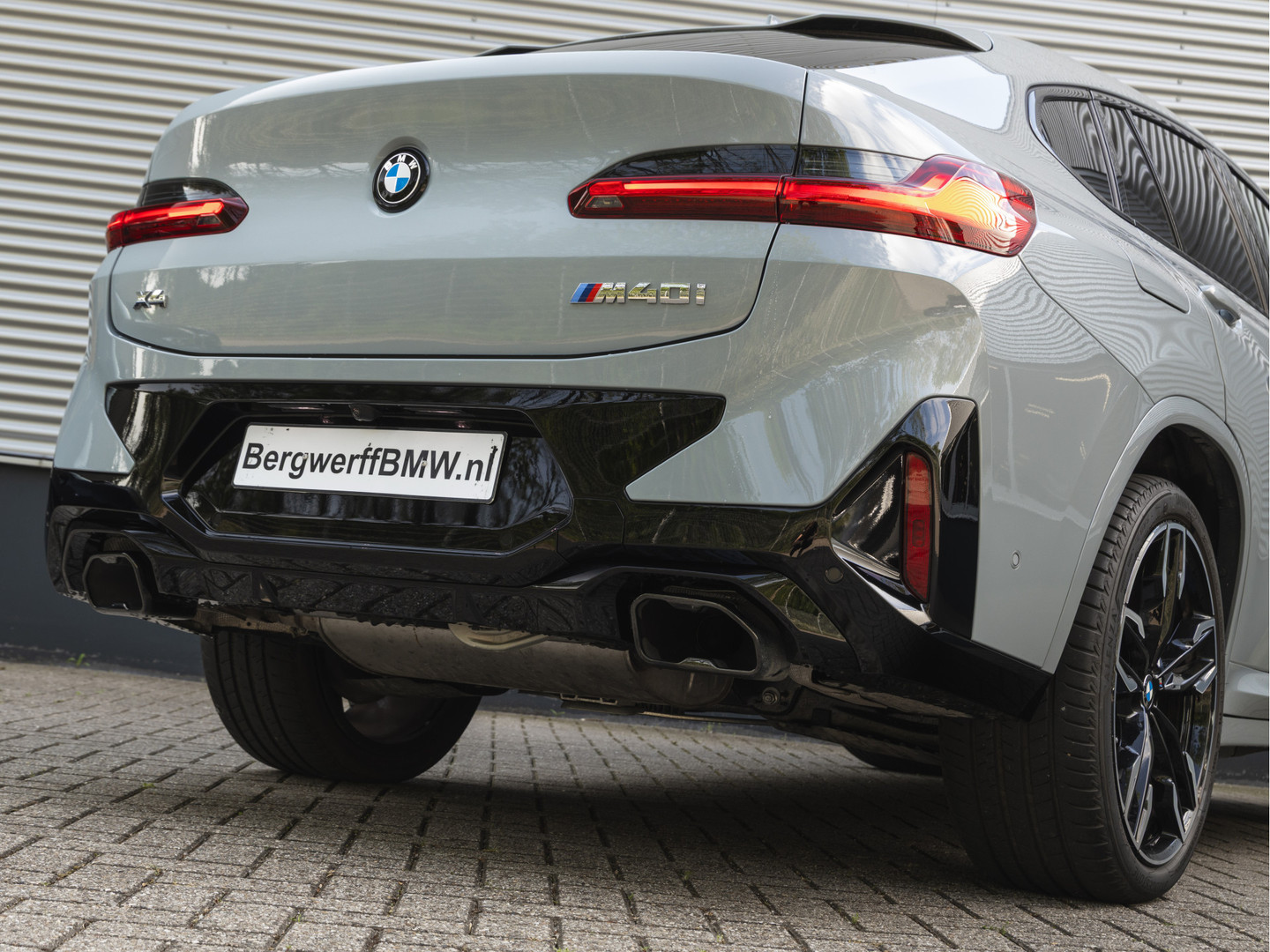 BMW