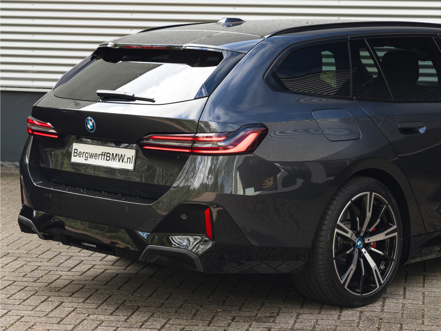 BMW BMW