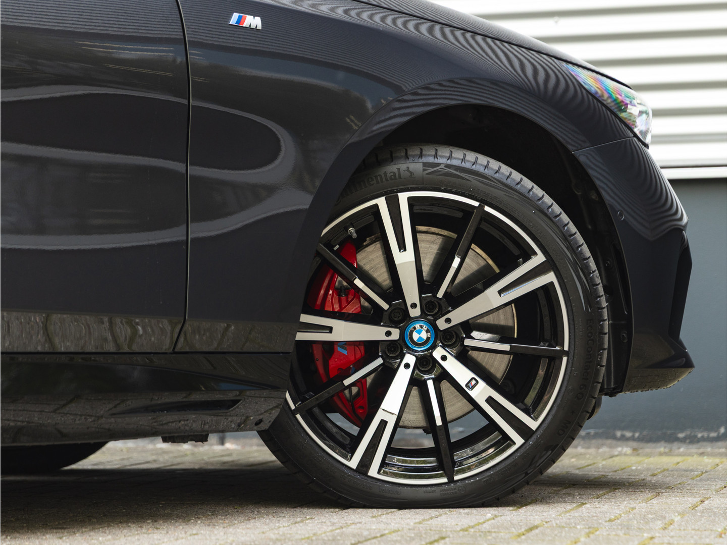 BMW BMW