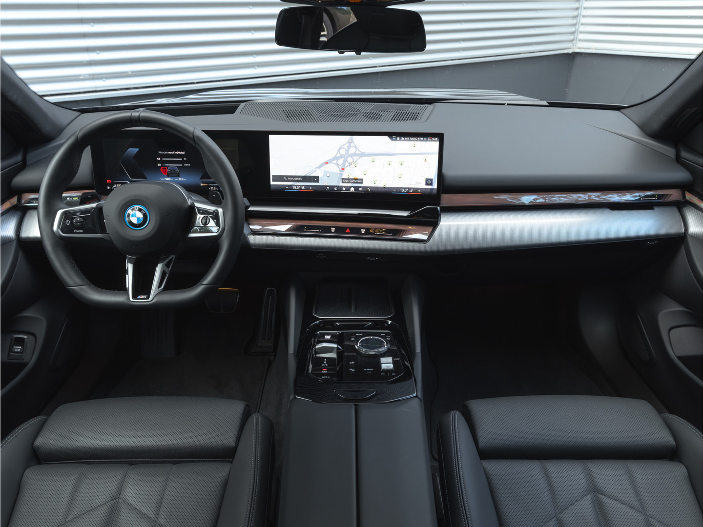 BMW BMW