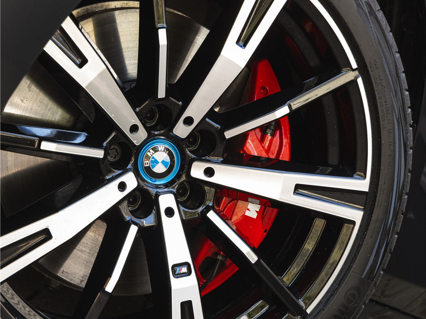 BMW BMW