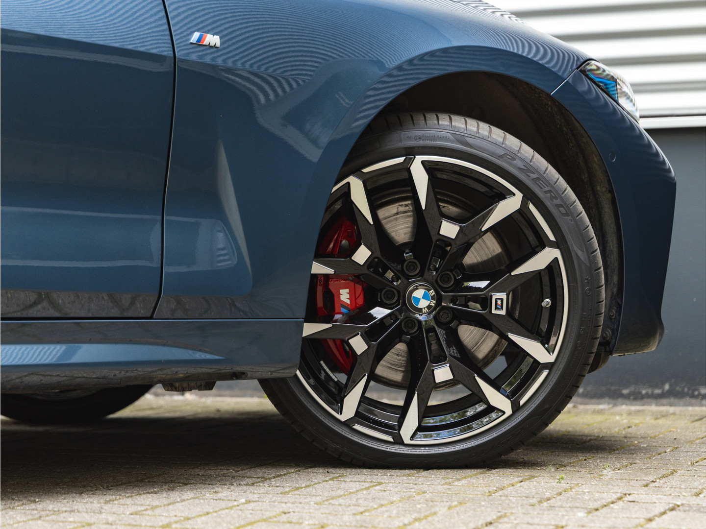 BMW BMW