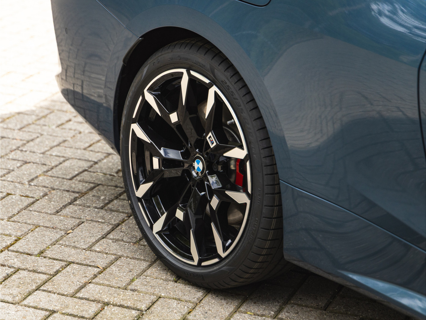 BMW BMW