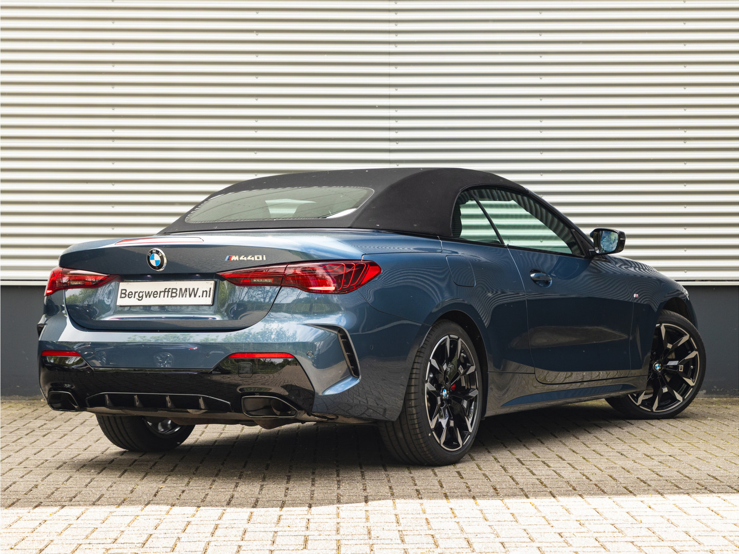 BMW BMW