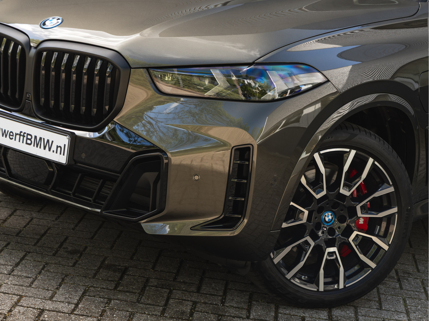 BMW BMW
